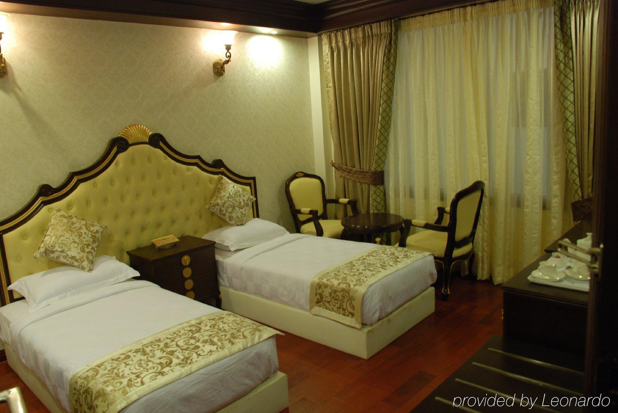 Hotel Treebo Tryst Royce New Friends Colony à New Delhi Extérieur photo