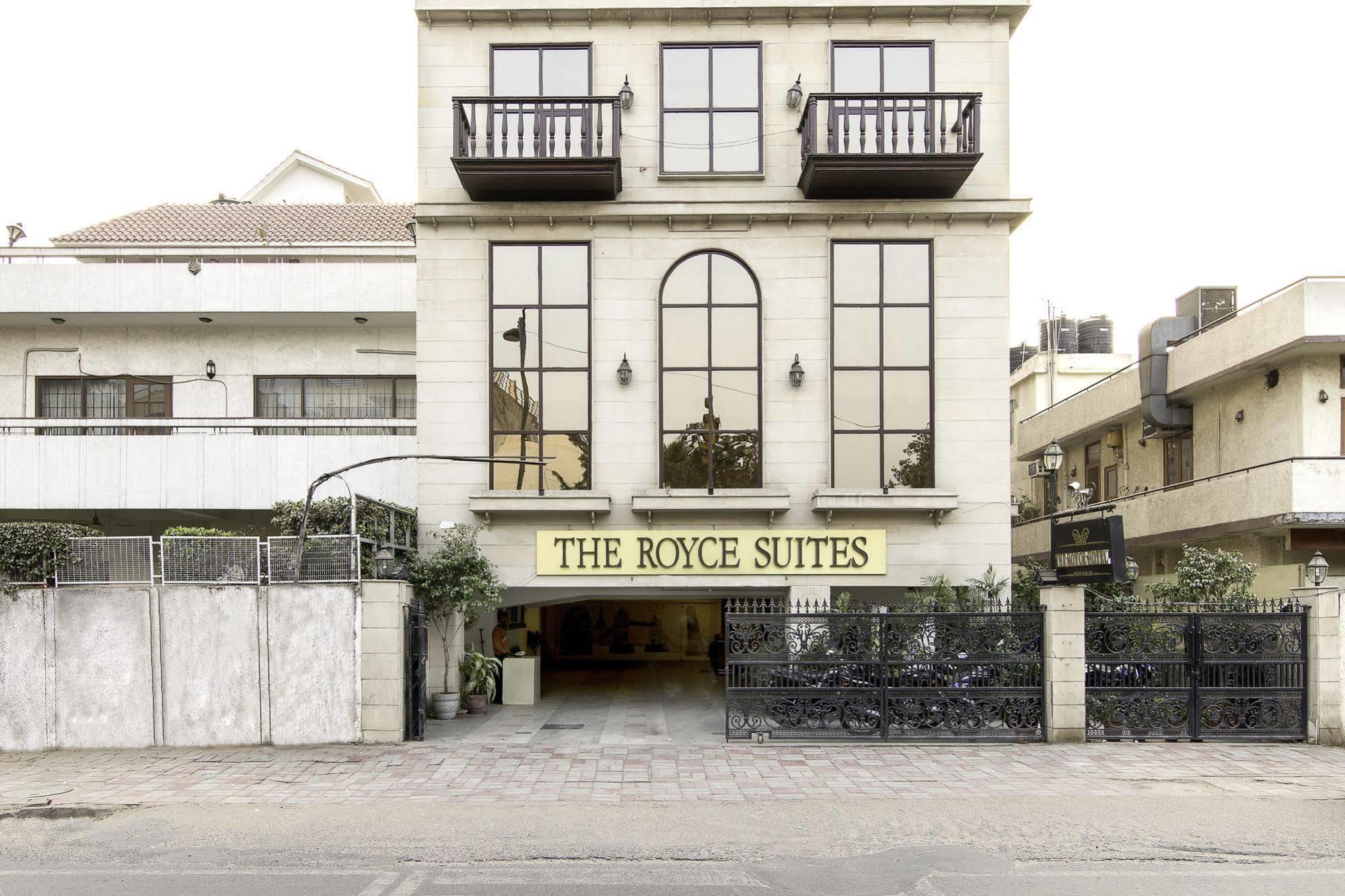 Hotel Treebo Tryst Royce New Friends Colony à New Delhi Extérieur photo